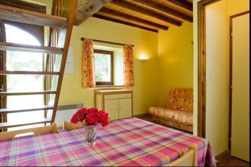 Gites La Forge De Sainte Marie Thonnance-les-Moulins Room photo